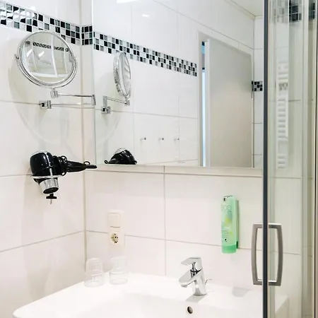 Schiffer Hotel 3*
